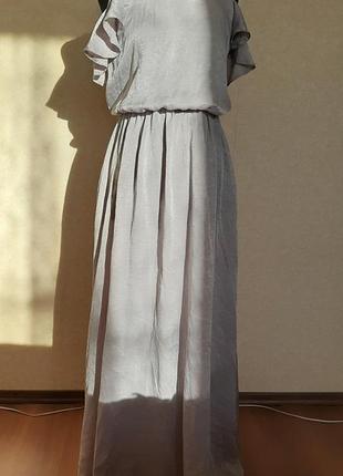 Платье в пол длинное макси романтичное с рюшами открытые плечи легкое воздушное нежное