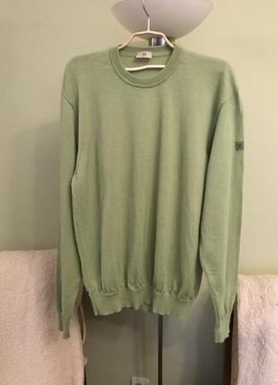 Тонкий вовняний джемпер