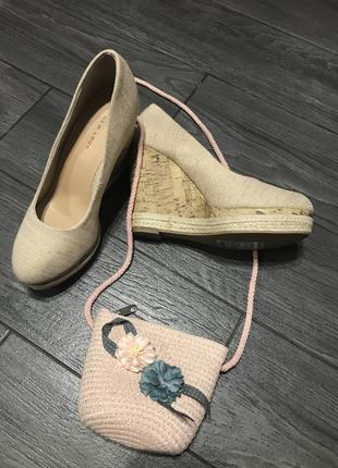 Туфлі на платформі офіс