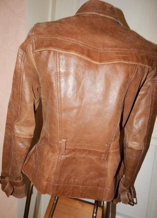 Отличная короткая кожаная куртка-жакет2 фото