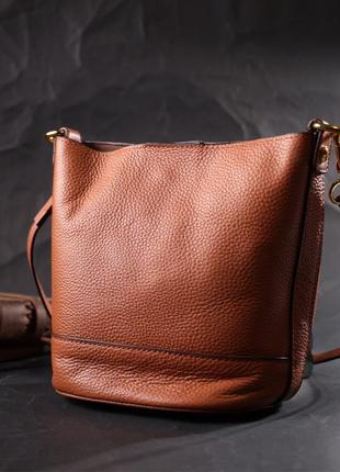 Небольшая женская сумка с автономной косметичкой внутри из натуральной кожи vintage 22366 коричневая6 фото