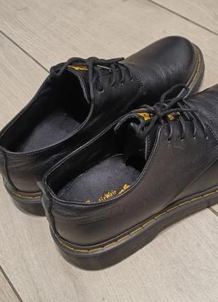 Туфлі з натуральної шкіри dr.martens2 фото