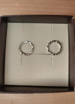 Миниатюрные минималистичные серебряные сережки-гвоздики, серьги, пуссеты, серебро, срібло 925, минимализм, porfira jewelry, колечки, кольца1 фото