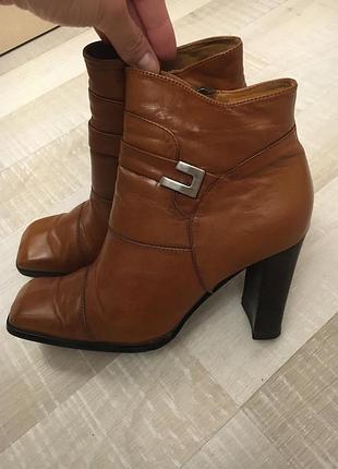 Шкіряні ботильйони