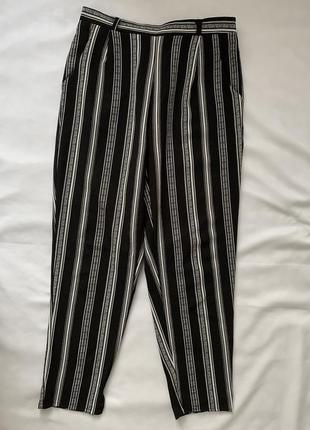 Брюки літні чорни в білу смужку розмір 36