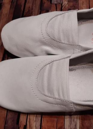 Чешки 18,5 стелька ,кожа ,новые