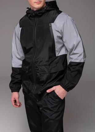 Куртка ветровка черная с рефлективными1 фото