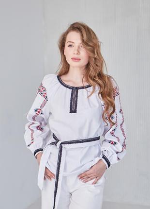 Вишиванка жіноча "конике" біла