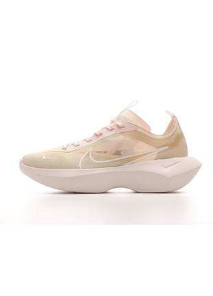 Стильные женские кроссовки nike vista beige