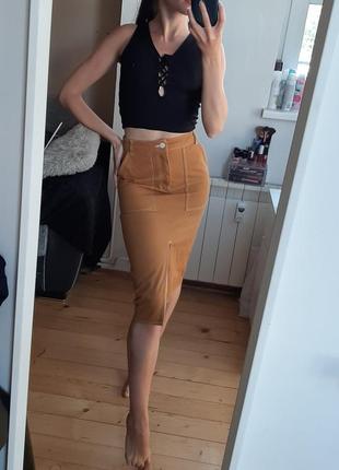 Спідниця міді