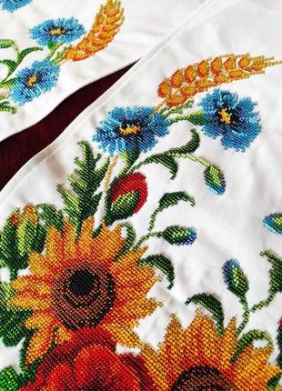 Шикарний рушник вишитий бісером, весільний рушник, рушник на весілля, під коровай, на ікони