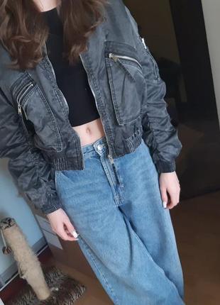 Бомбер ветровка куртка з ефектом потертості бершка bershka s м l