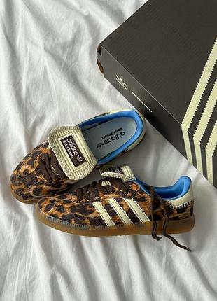 Женские кроссовки adidas samba wales bonner x samba pony 'leopard'8 фото