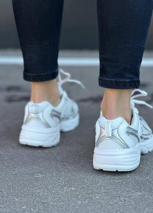 Кросівки шкіряні біло - сірі5 фото