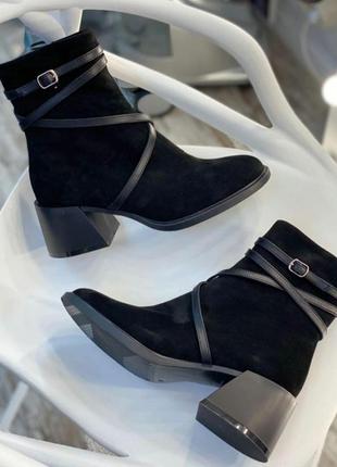 Шкіряні черевики ручної роботи