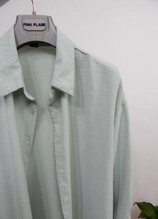 Трендовая рубашка блуза сатиновая жатка свободного кроя оверсайз мятная фисташковая5 фото