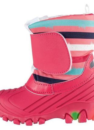 Теплі чоботи черевики для дівчинки lupilu люпилю вологостійкі світяться при ходьбі2 фото