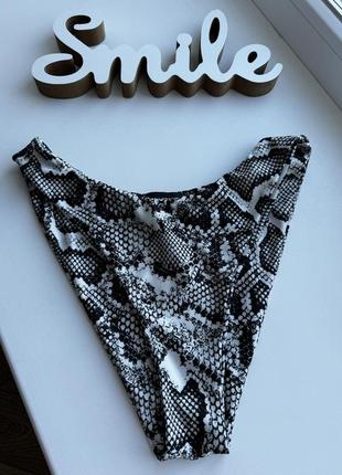 Плавки с высокой посадкой