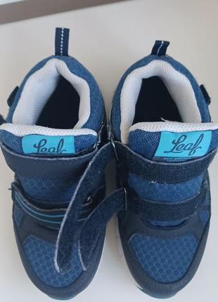 Фирменные детские кроссовки на липучках waterproof6 фото