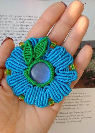 Брошка макраме блакитний квітка