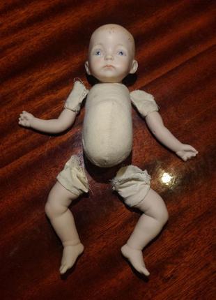 Кукла реборн, коллекционная, фарфор. 24см.