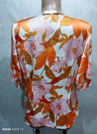 493.ефектна блузка в ніжний квітковий принт люкс бренду з німеччини hugo boss5 фото