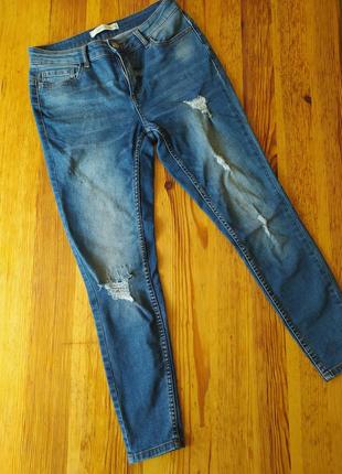 Рваные джинсы скинни р 29