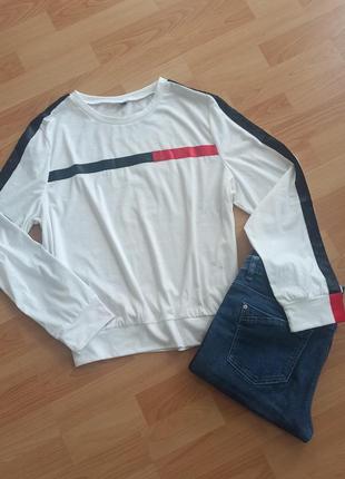 Легкая белая кофточка, лонгслив