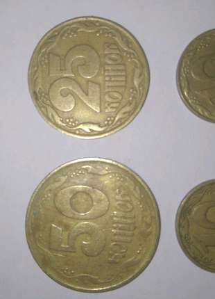 Продам монети україни