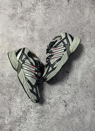 Кроссовки adidas