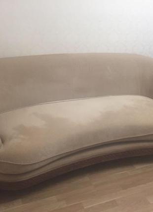 Класичний ,трьох,двох і одномісний італійський диван.2 фото
