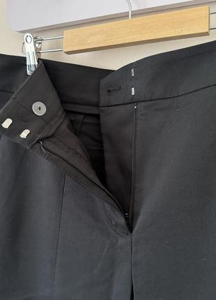 Черные брюки с разрезом спереди c&amp;a4 фото