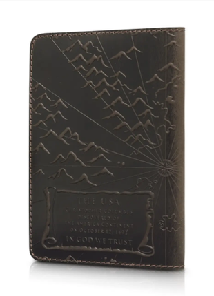 Оригінальна коричнева шкіряна обкладинка для паспорта5 фото