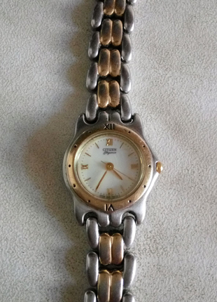 Вінтажні жіночі наручні годинники citizen 5930-f91334