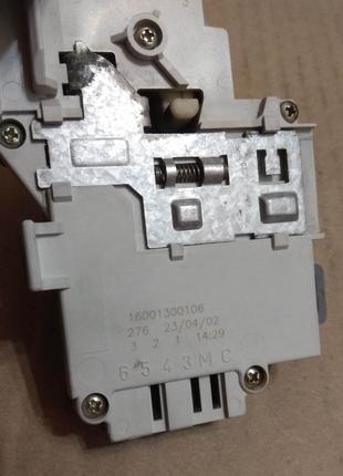 Indesit wt 102 ex замок люка убл 16001300106 bitron bp p5-ar для стиральной машинки indesit, ariston