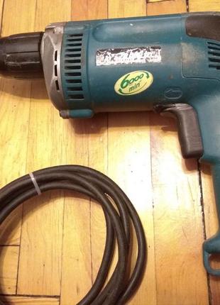 Сетевой шуруповерт makita 6825 оригинал