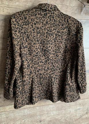 Пиджак принт леопард.2 фото