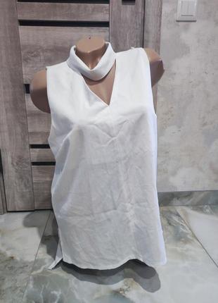 Оригинальная белая блуза
размер 12-14
