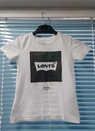 Футболка levi's (4-5 лет)1 фото