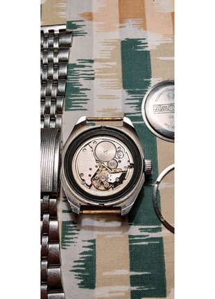 Чоловічий наручний годинник схід антимагнітний 17 каменів, срср12 фото