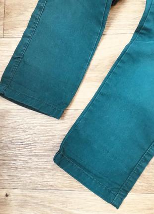 Стильные брюки р. 98-104 на 3 -4 г. с косыми карманами, изумрудные, хлопок5 фото