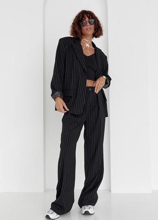 Женский пиджак на пуговицах в полоску - черный цвет, xl (есть размеры)3 фото