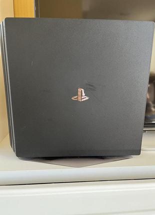 Sony playstation 4 pro 1tb + ігри + аксесуари