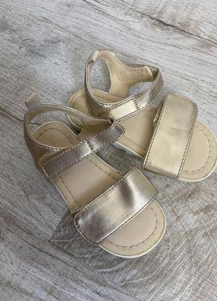 Босоніжки h&m