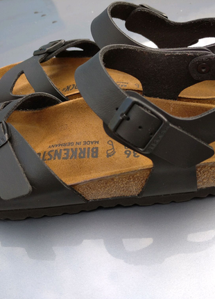 Сандалі шкіряні birkenstock