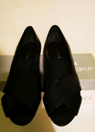 Braska -  туфельки  новые, кожа нат., 37 размер2 фото