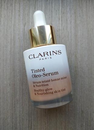 Clarins.оттеночная сыворотка для лица.1 фото