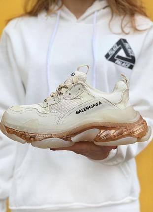 Кроссовки triple s clear sole cream gold3 фото