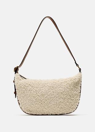 Zara сумка с плечевым ремнем из искусственной овчины2 фото