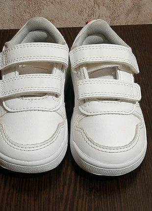Кросівки для малишів adidas